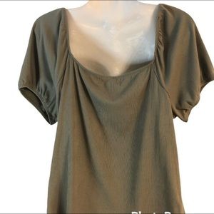 No Comment soft lightly ribbed pale green puffy sleeves gathered bust NWT XL